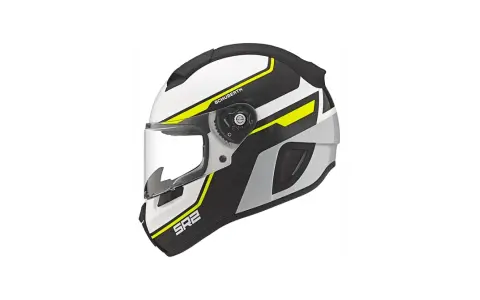Casco Schuberth S2 blanco con detalles en amarillo y gris. Opiniones positivas sobre su seguridad y comodidad.
